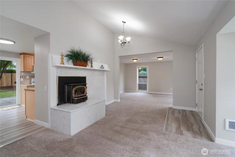 5323 129th Place NE Marysville WA 98271