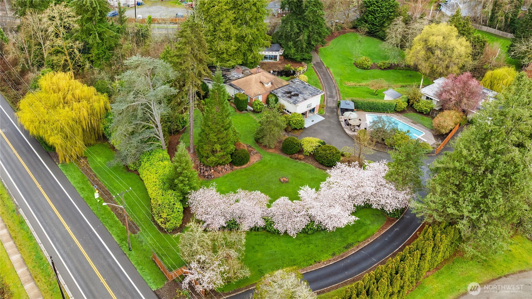 6612 NE 202nd Street Kenmore WA 98028