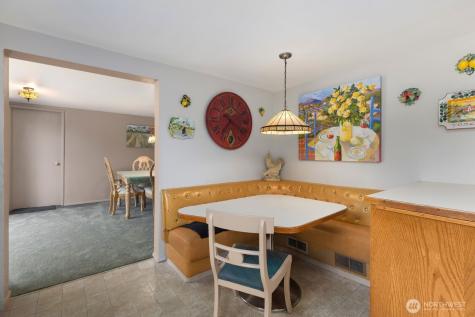 6612 NE 202nd Street Kenmore WA 98028