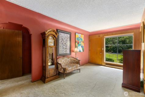 6612 NE 202nd Street Kenmore WA 98028