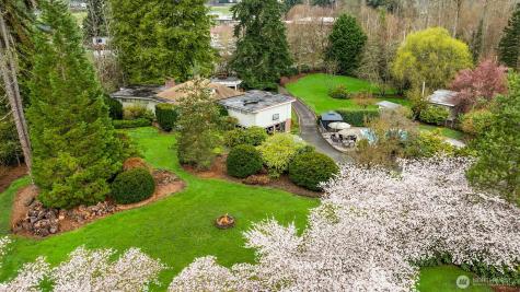 6612 NE 202nd Street Kenmore WA 98028