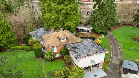 6612 NE 202nd Street Kenmore WA 98028