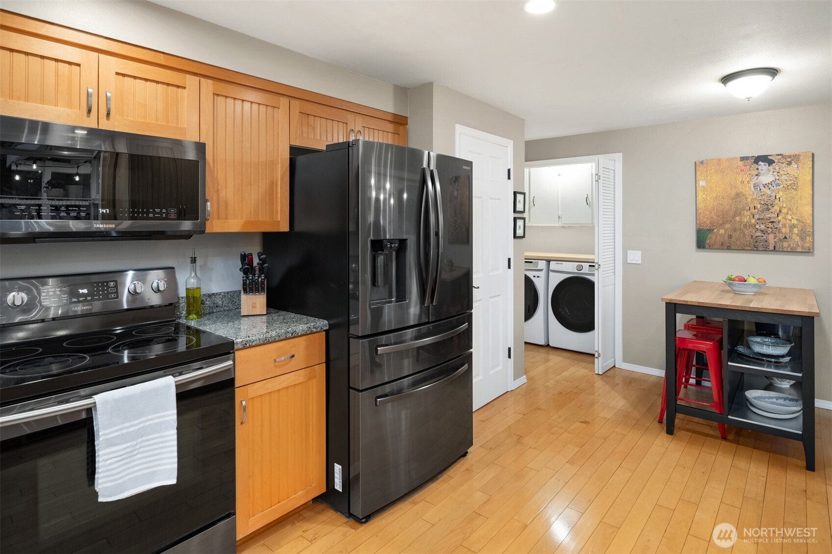 1517 3rd Place Kirkland WA 98033