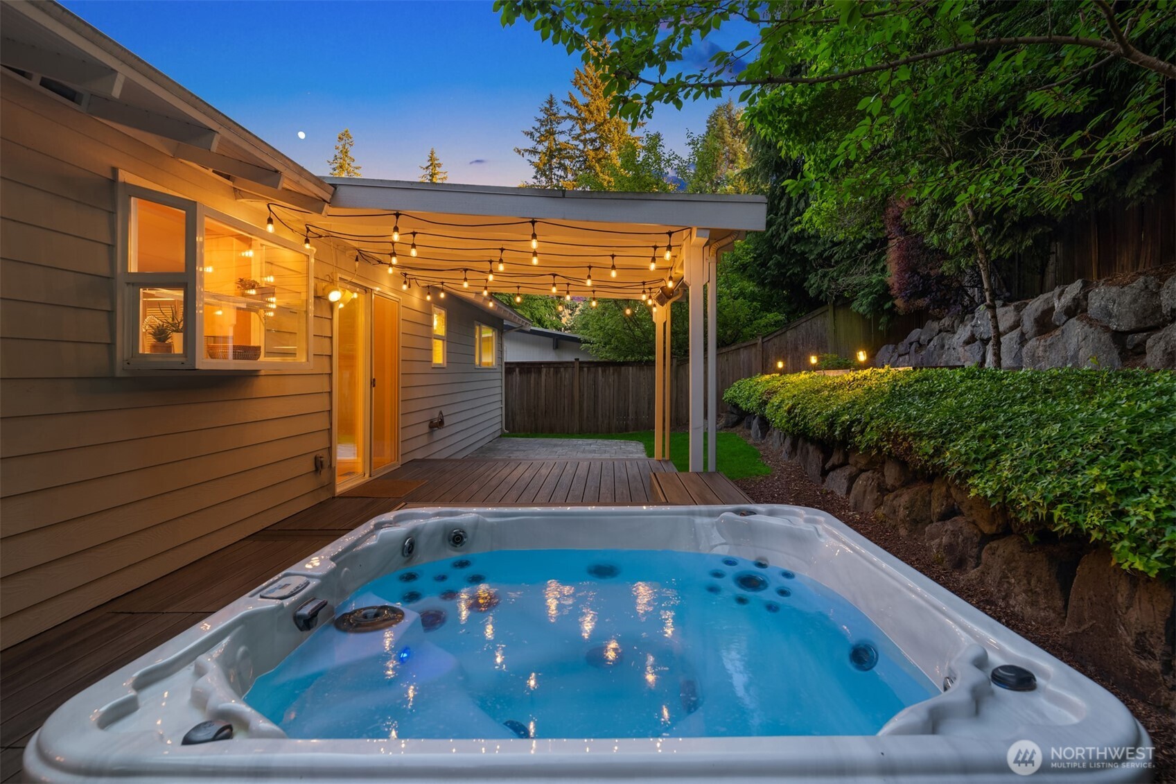 1517 3rd Place Kirkland WA 98033