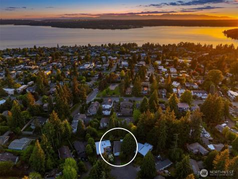 1517 3rd Place Kirkland WA 98033