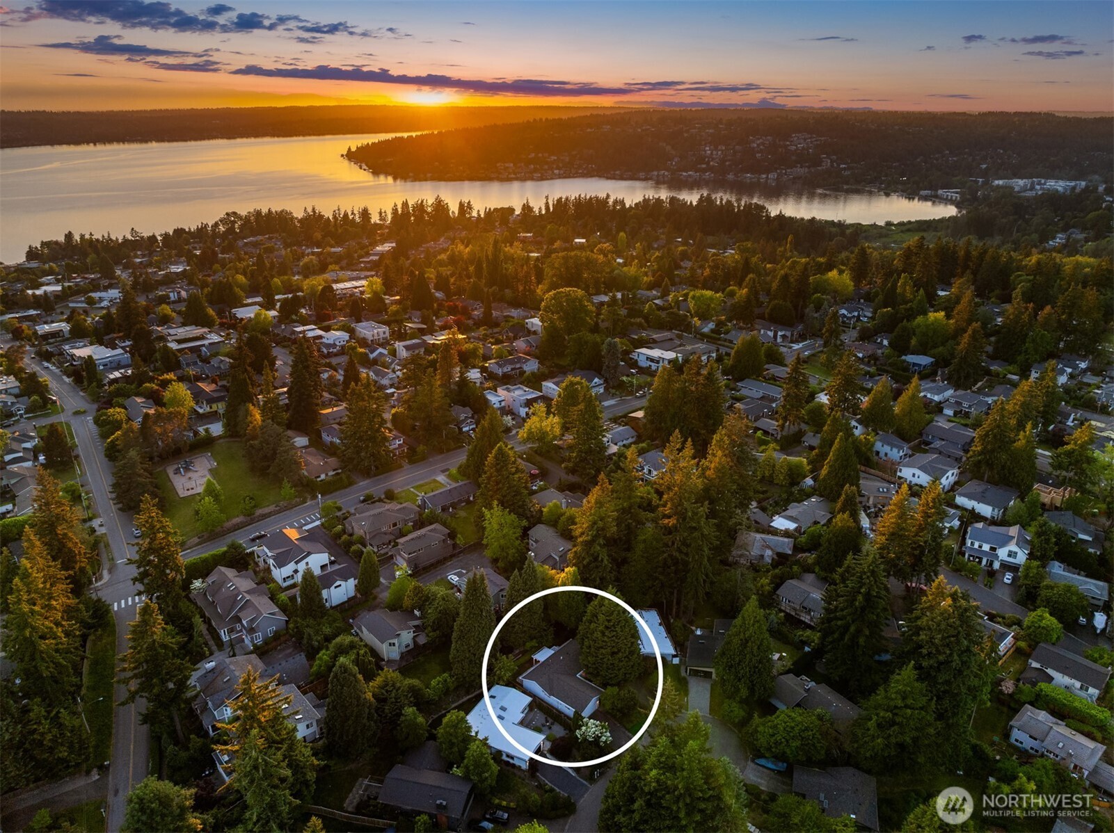 1517 3rd Place Kirkland WA 98033