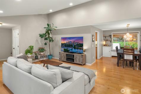 1517 3rd Place Kirkland WA 98033