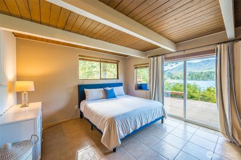 42 Storman Place Port Angeles WA 98363