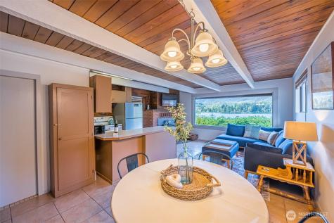 42 Storman Place Port Angeles WA 98363