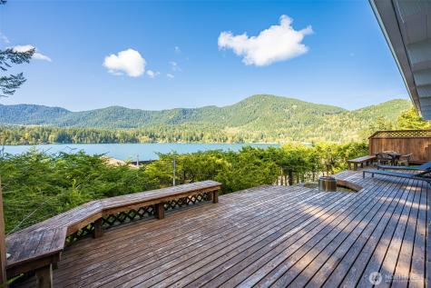 42 Storman Place Port Angeles WA 98363