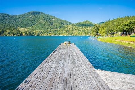 42 Storman Place Port Angeles WA 98363