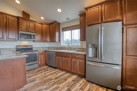 1225 Storm King Avenue SW Ocean Shores WA 98569