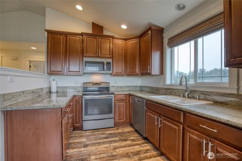 1225 Storm King Avenue SW Ocean Shores WA 98569