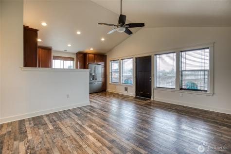 1225 Storm King Avenue SW Ocean Shores WA 98569