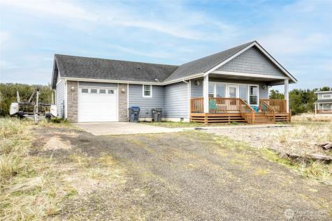 1225 Storm King Avenue SW Ocean Shores WA 98569