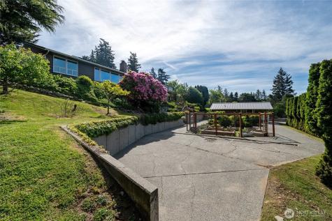418 Briar Road Bellingham WA 98225
