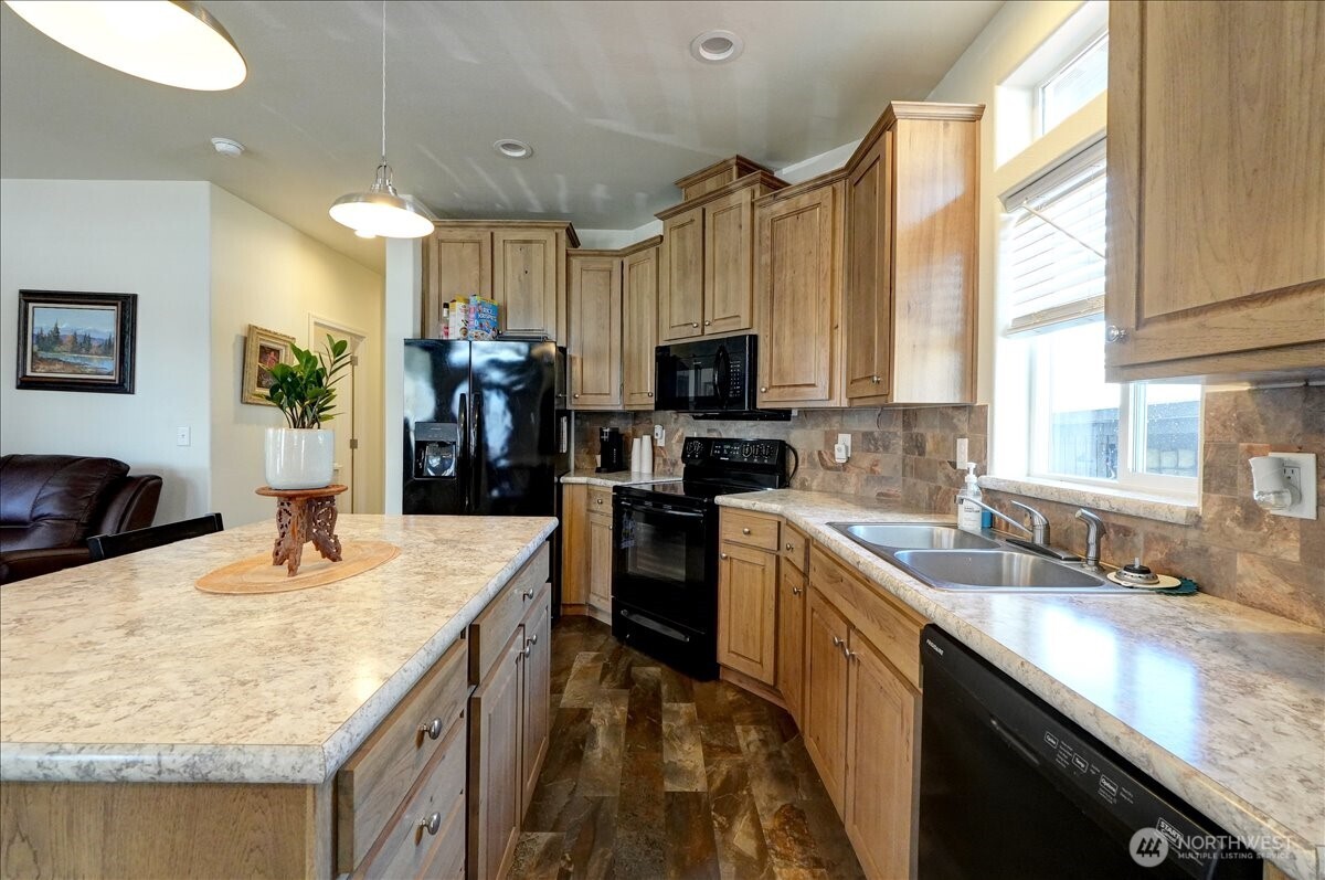 5720 113th Avenue E Puyallup WA 98372