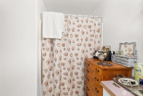 4311 Romano Lane Tokeland WA 98590