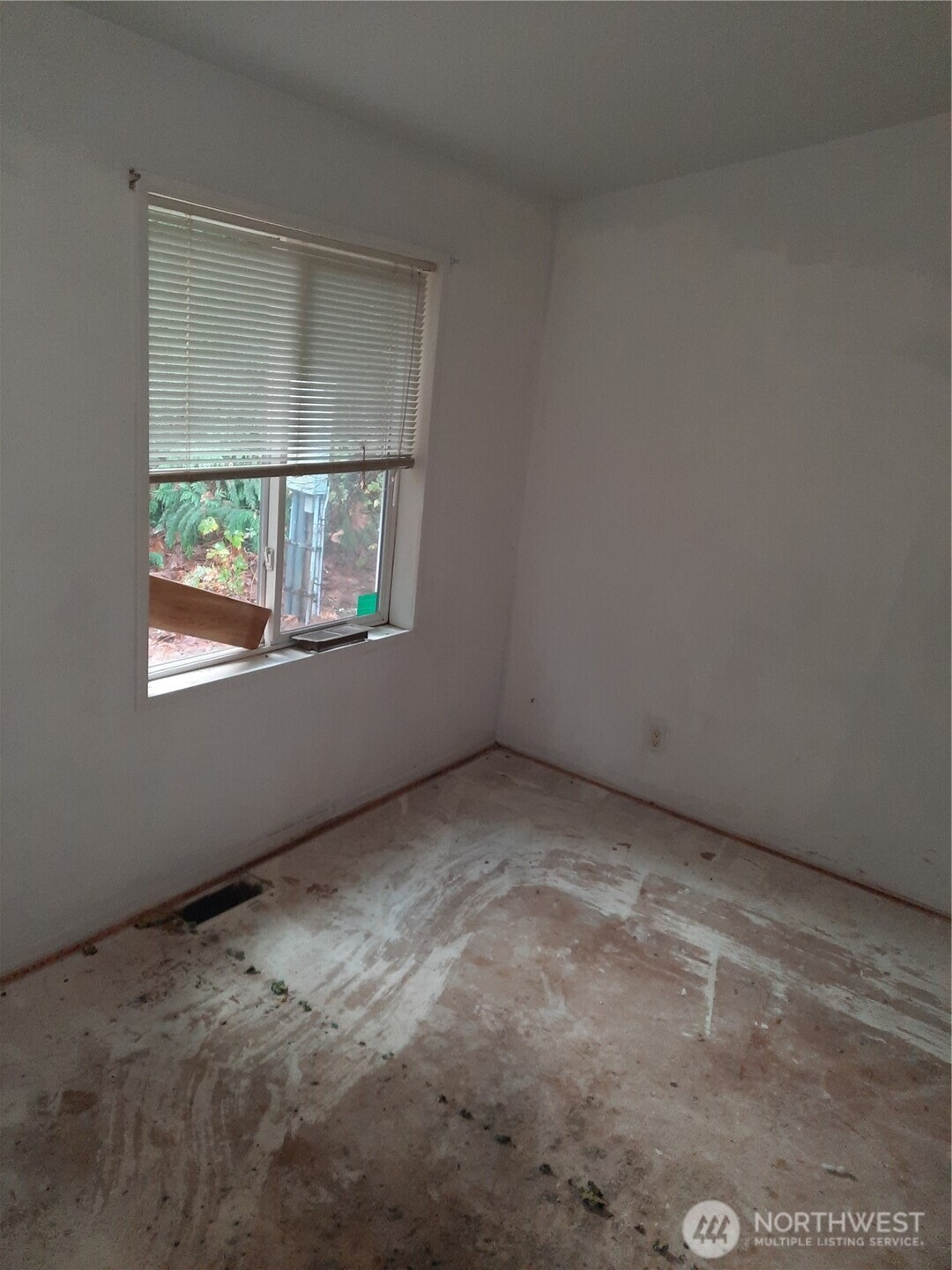 9202 Thunderbird Lane Concrete WA 98237