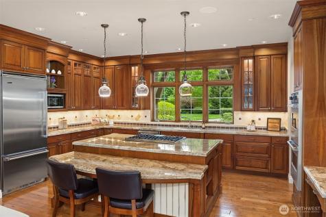 8407 255th Avenue NE Redmond WA 98053