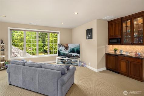8407 255th Avenue NE Redmond WA 98053