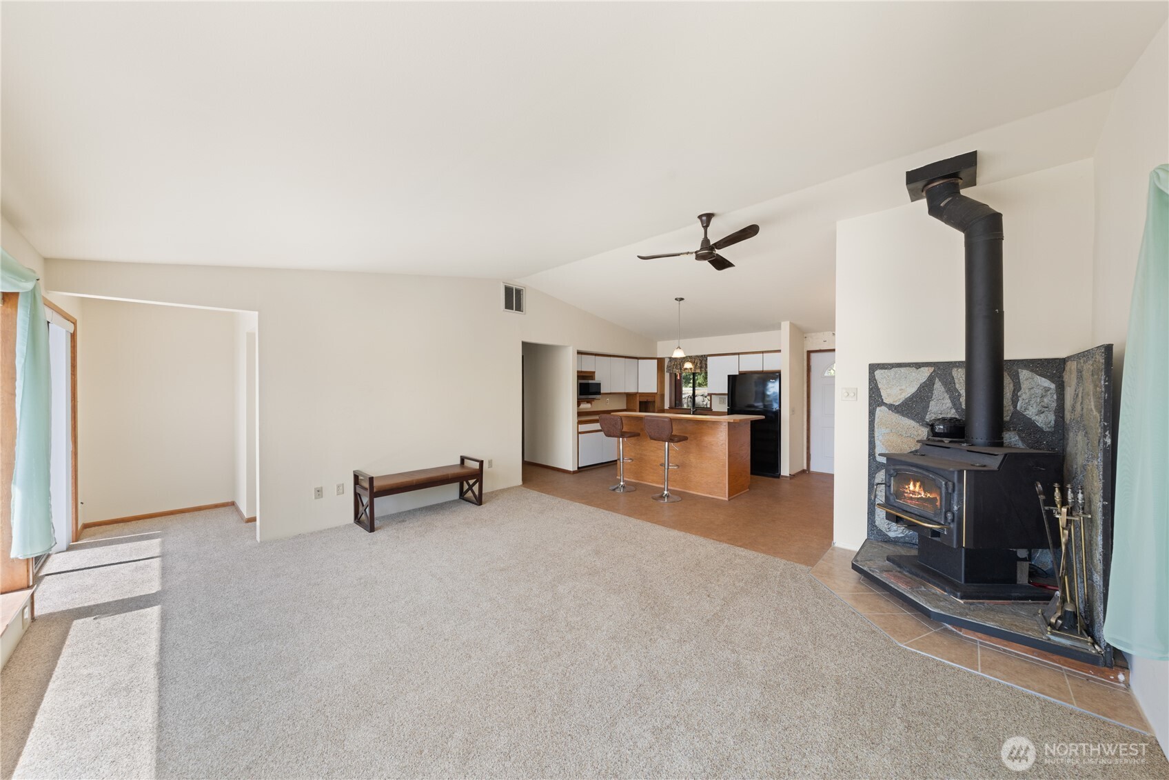 7541 Holiday Boulevard Anacortes WA 98221