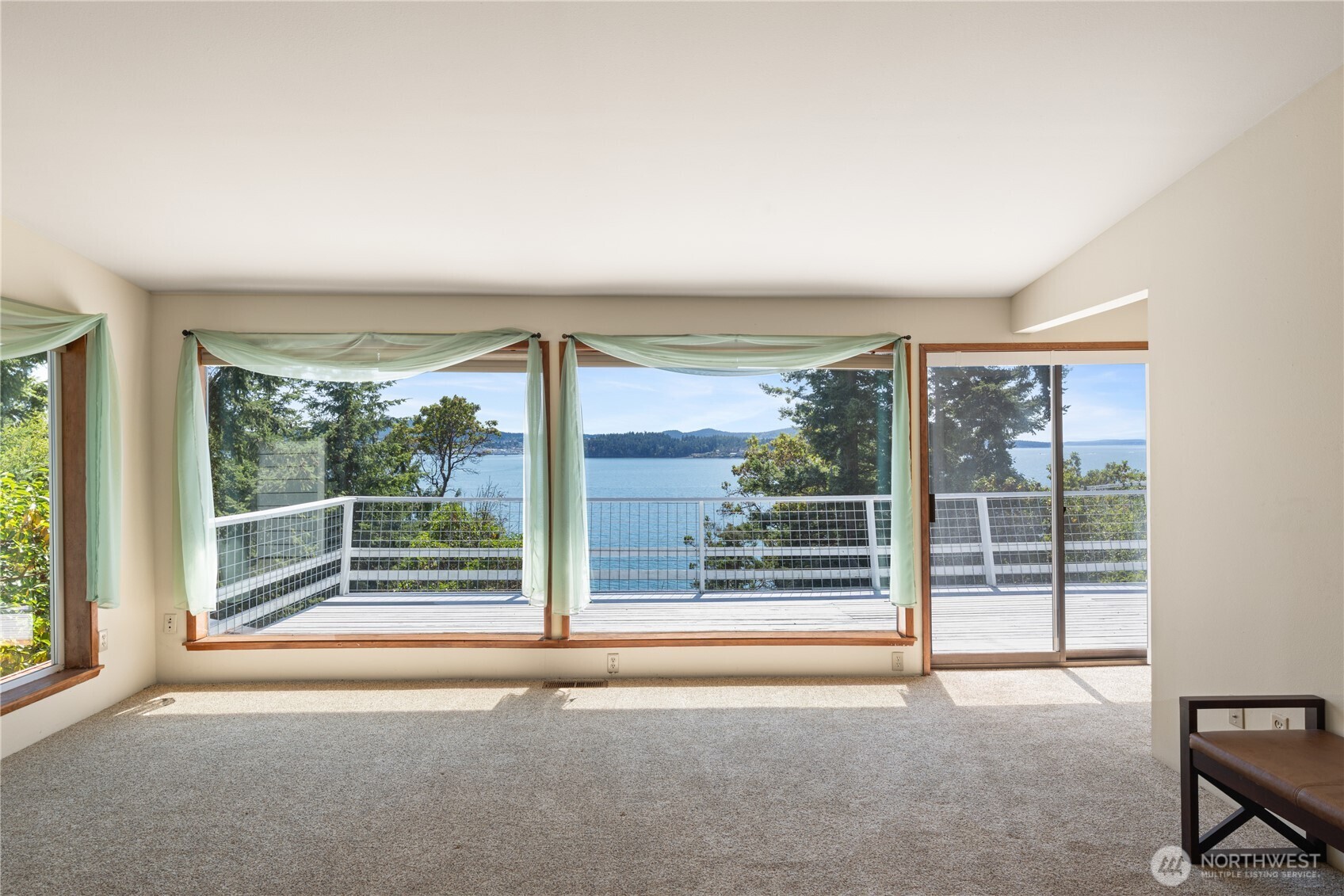 7541 Holiday Boulevard Anacortes WA 98221