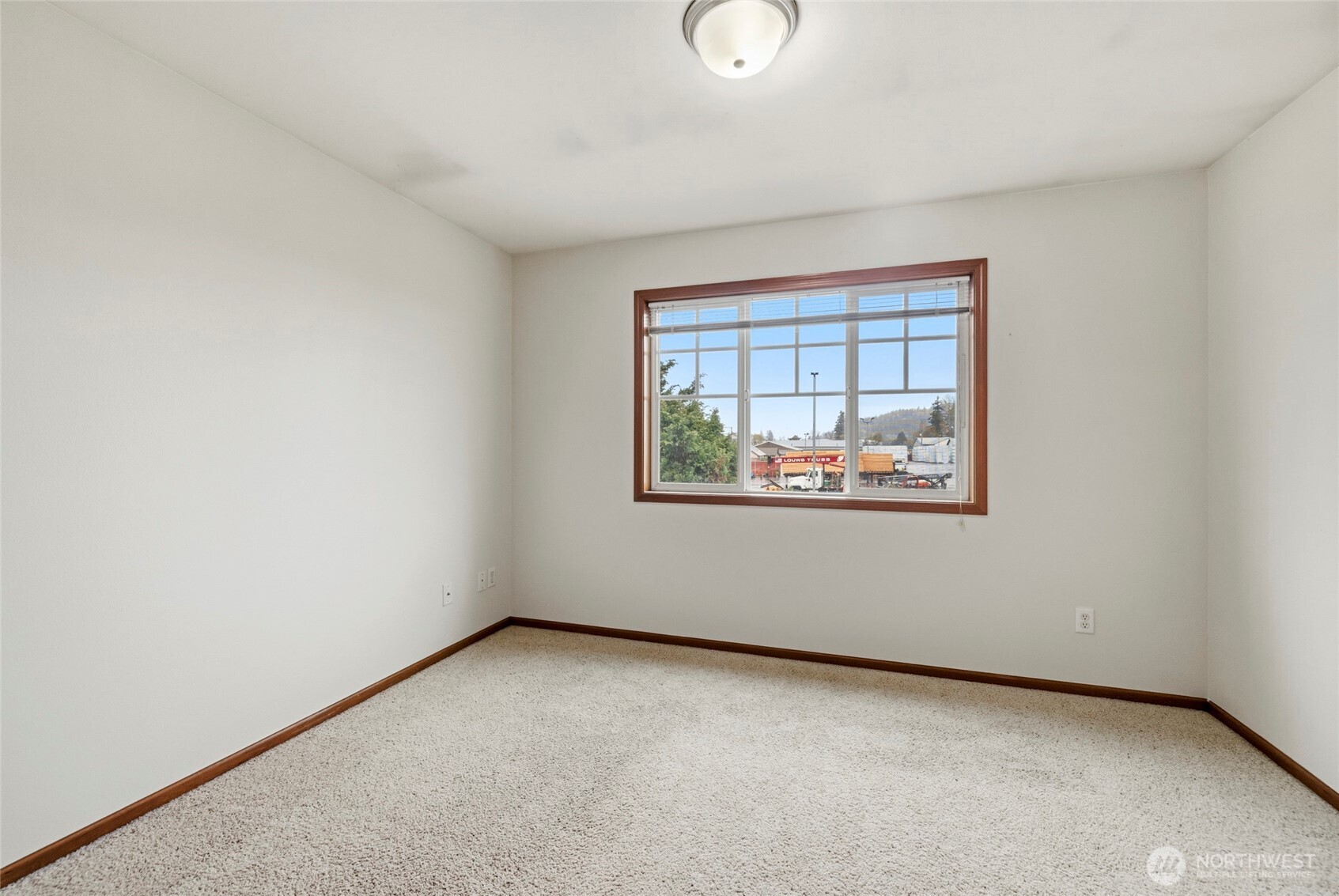 557 Neff Circle Burlington WA 98233