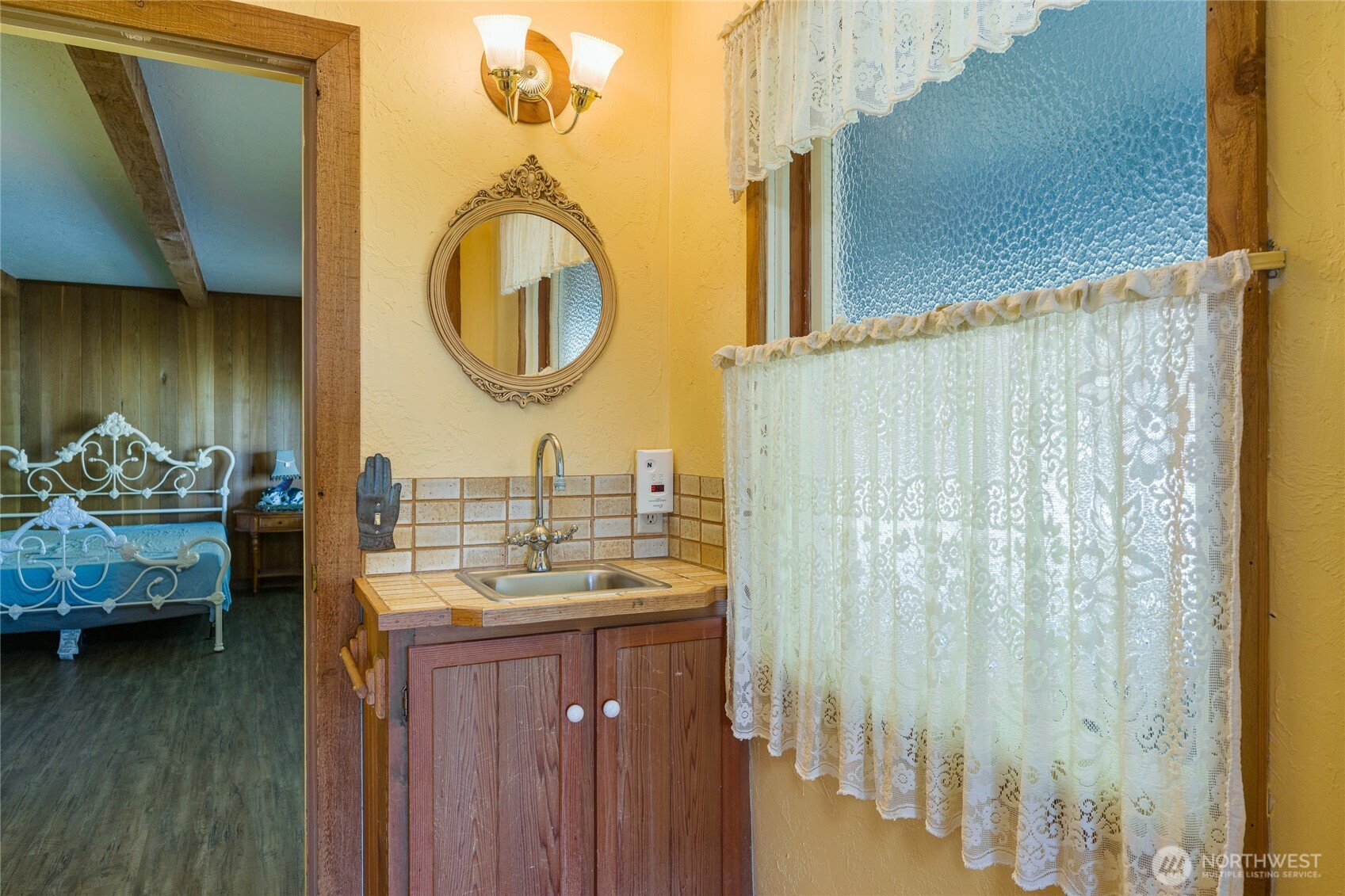 208 Tide's End Road Lopez Island WA 98261