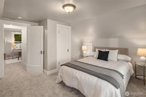 2002 State Street Everett WA 98201