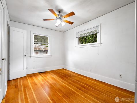 3521 S 11th Street Tacoma WA 98405