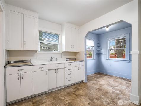 3521 S 11th Street Tacoma WA 98405