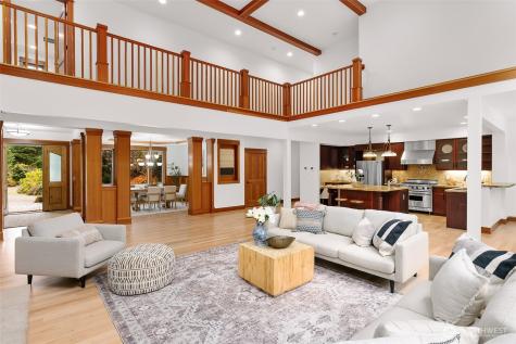 6465 Haley Loop NE Bainbridge Island WA 98110