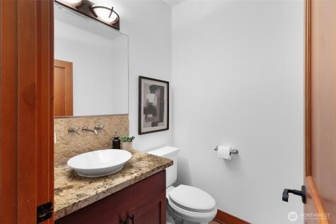 6465 Haley Loop NE Bainbridge Island WA 98110