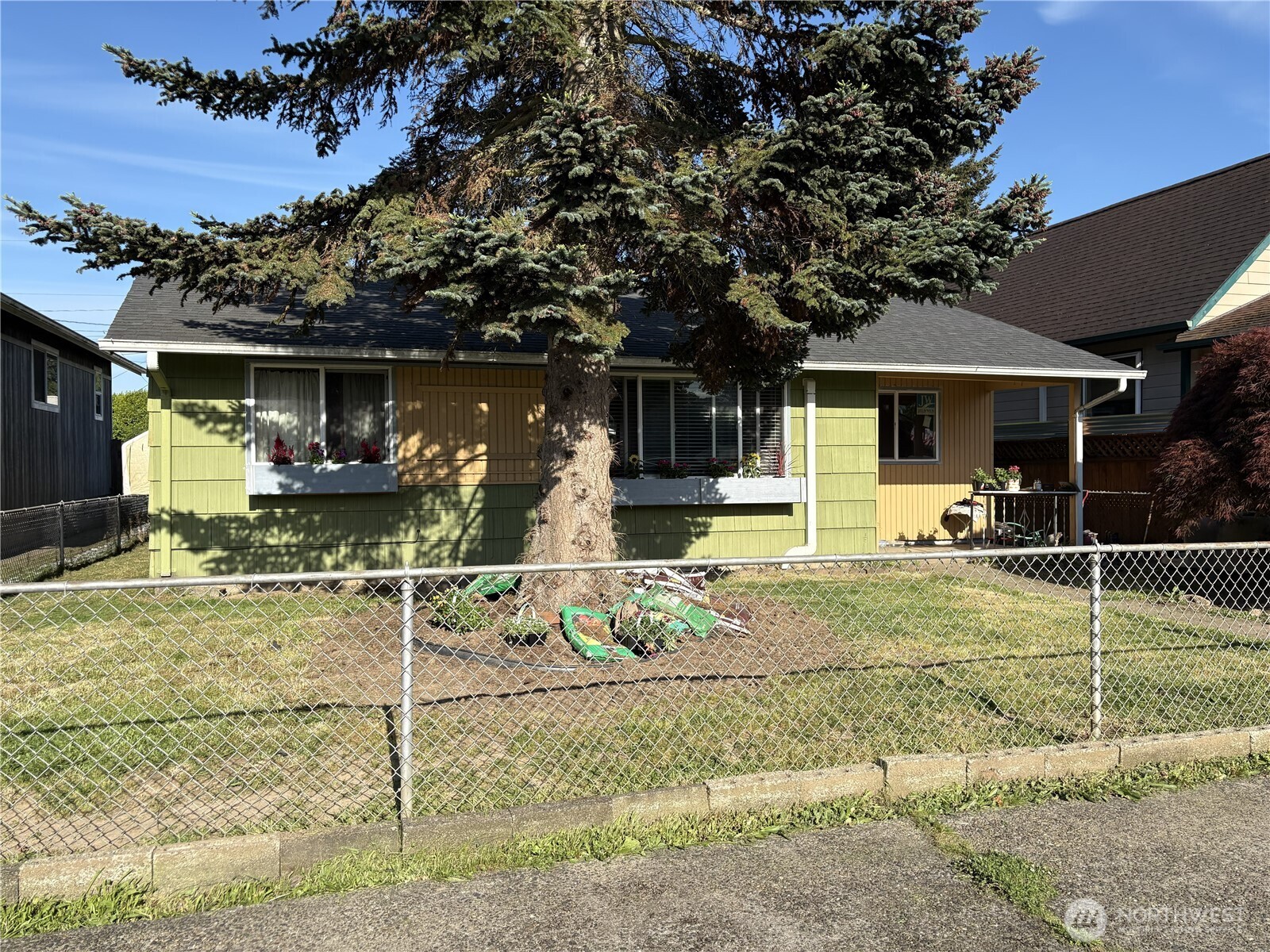 1116 J Street Centralia WA 98531
