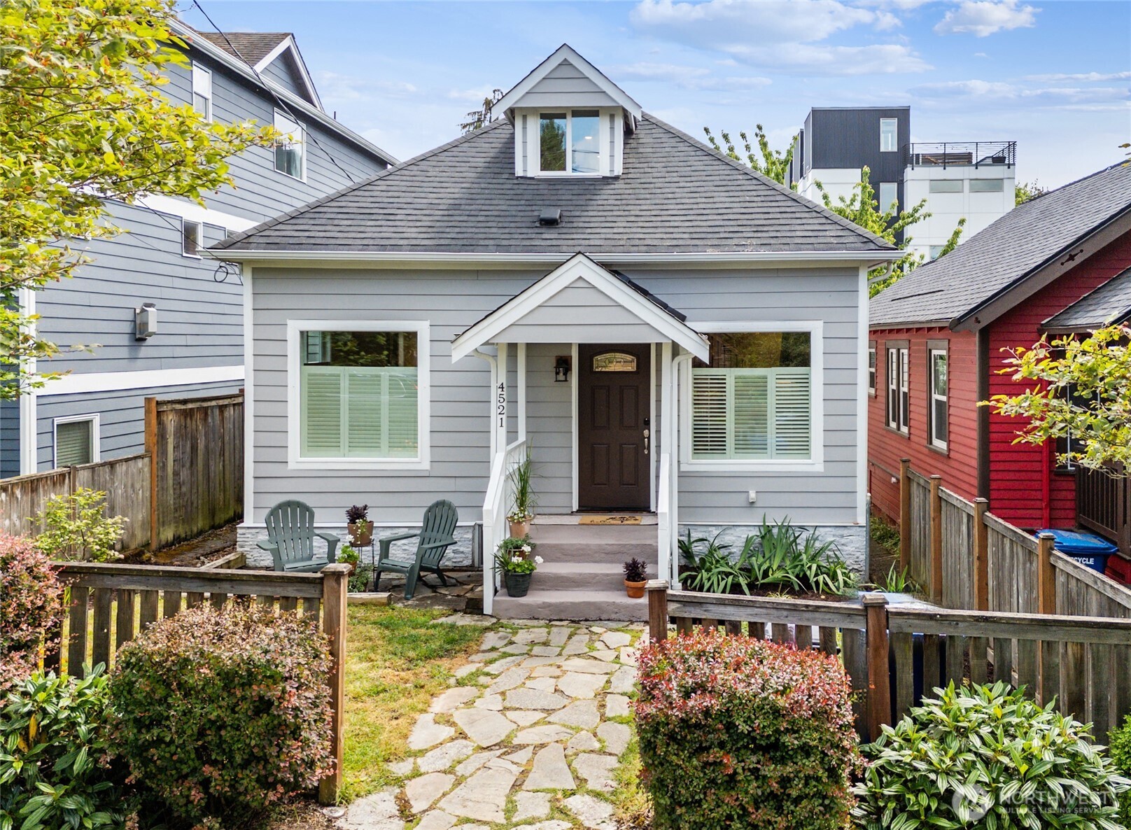 4521 S Findlay Street Seattle WA 98118