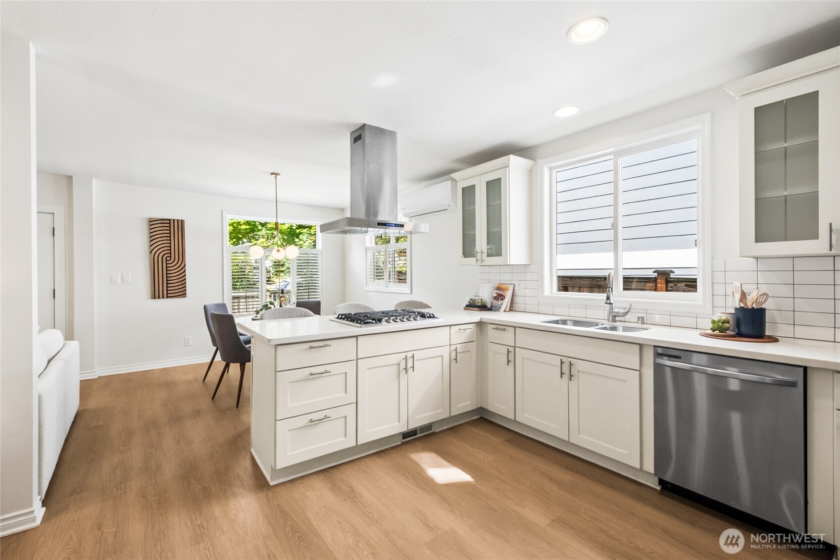 4521 S Findlay Street Seattle WA 98118