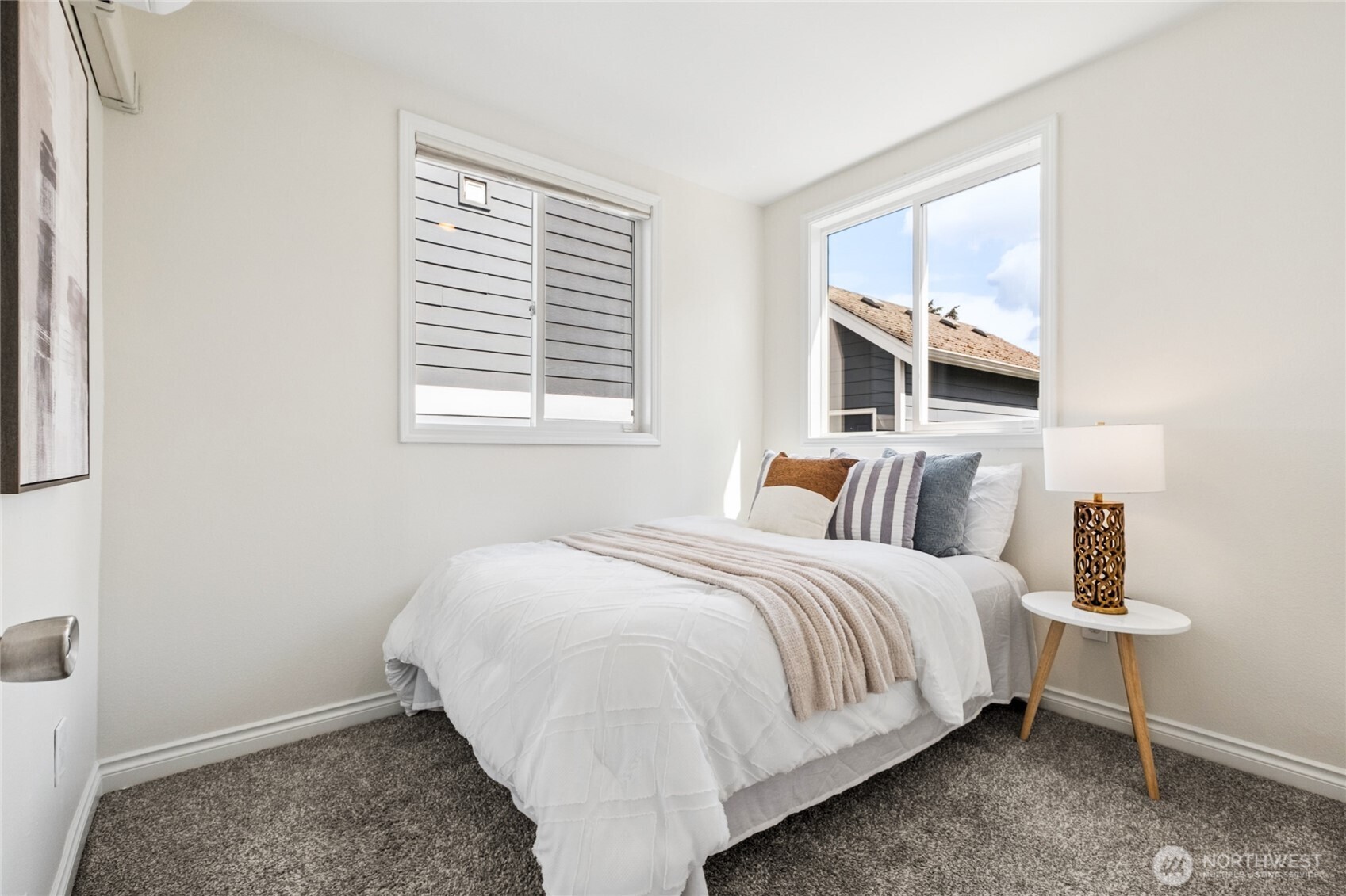 4521 S Findlay Street Seattle WA 98118