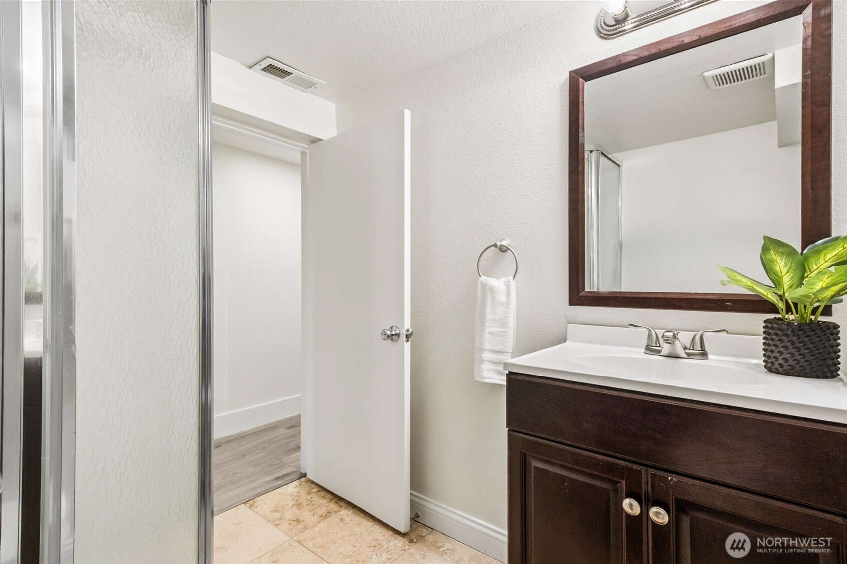 4521 S Findlay Street Seattle WA 98118