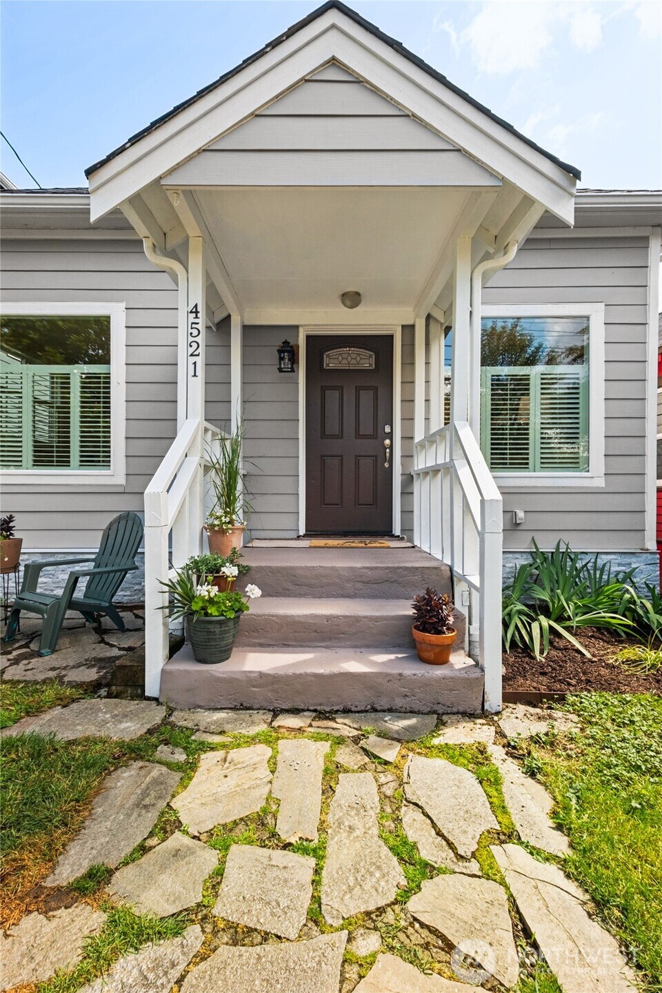 4521 S Findlay Street Seattle WA 98118