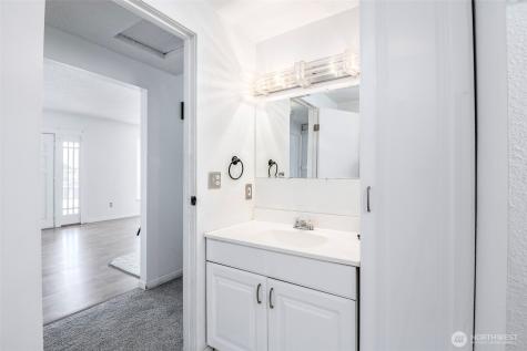 6422 S Montgomery Street Tacoma WA 98409