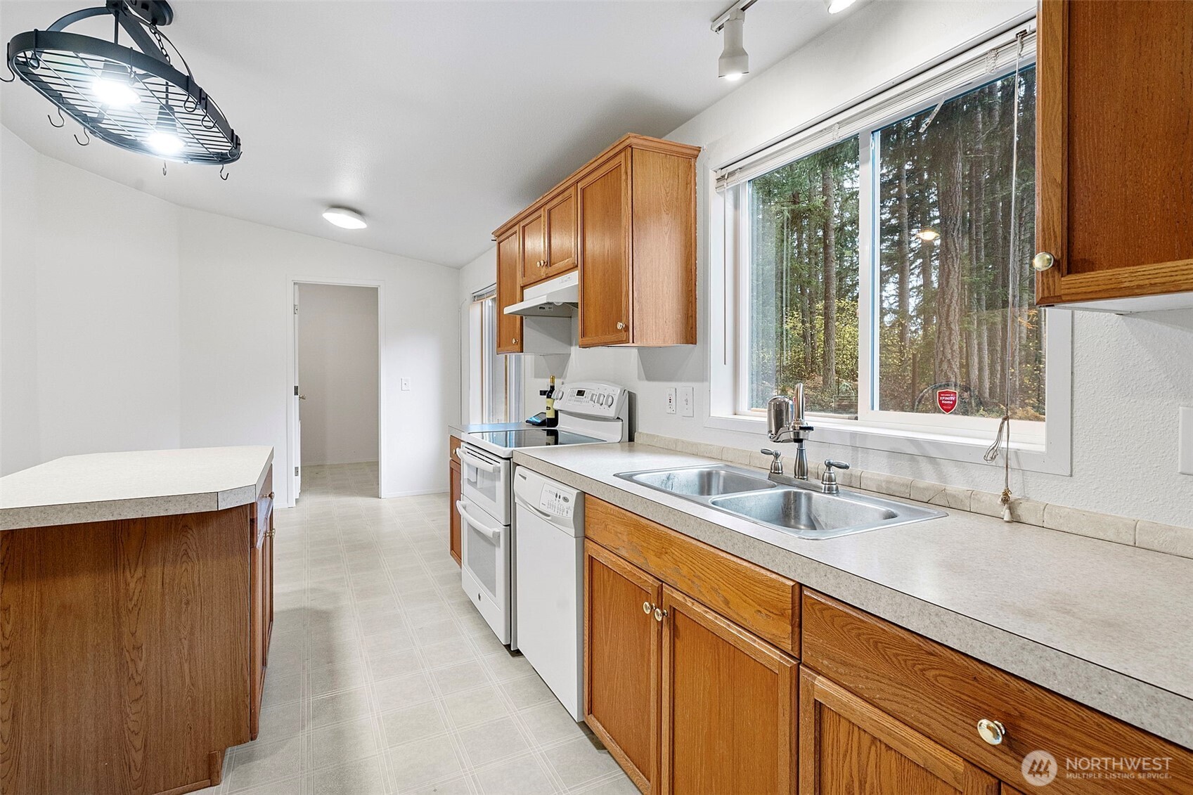 20212 Orting Kapowsin Highway E Graham WA 98338