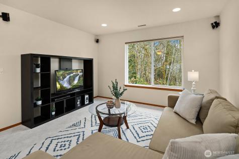 2016 250th Place SE Sammamish WA 98075