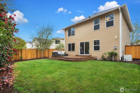 2016 250th Place SE Sammamish WA 98075