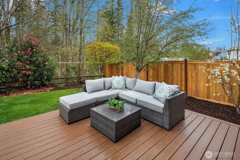 2016 250th Place SE Sammamish WA 98075