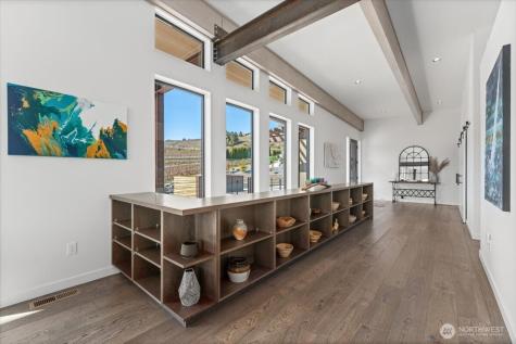 140 Clos Chevalle Road Chelan WA 98816