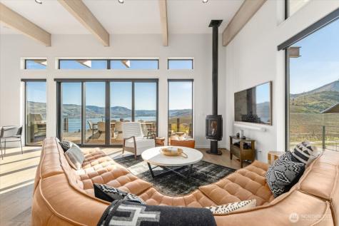 140 Clos Chevalle Road Chelan WA 98816