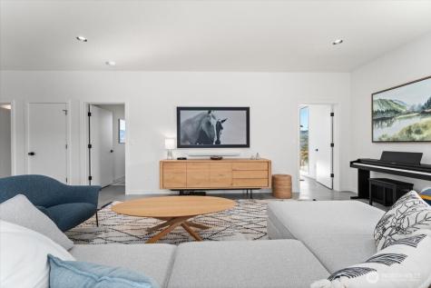 140 Clos Chevalle Road Chelan WA 98816