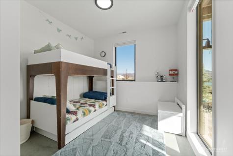 140 Clos Chevalle Road Chelan WA 98816