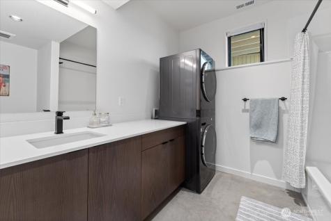 140 Clos Chevalle Road Chelan WA 98816